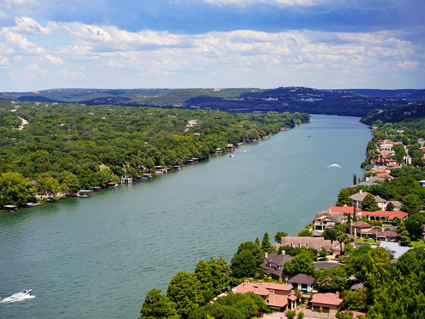 Overhead view of the lake and Lakefront houses on Lake Austin