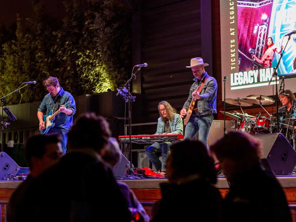 5612250075395809   3