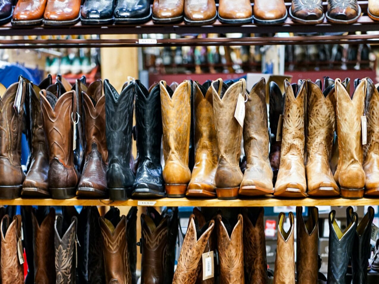 megan-bucknall-cAeVLl7NKLs-unsplash Cowboy Boots, moving to Austin in 2026